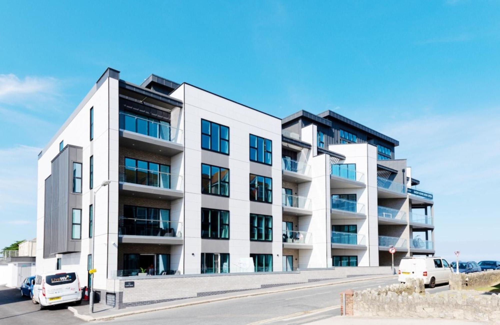 28 Cliff Edge In Newquay