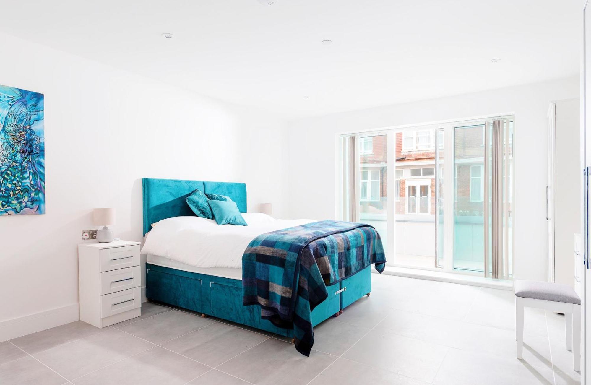 28 Cliff Edge In Newquay * Newquay (Cornwall)