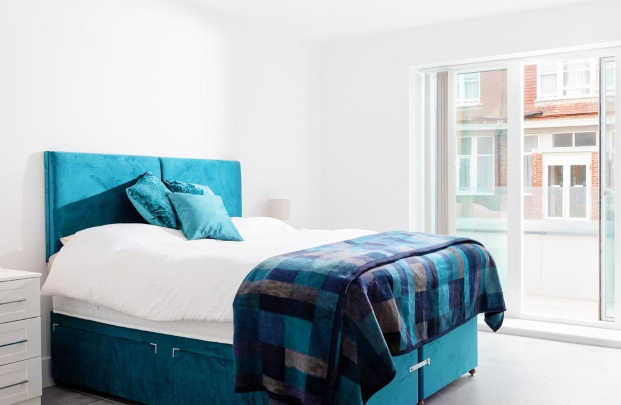 28 Cliff Edge In Newquay * Newquay (Cornwall)